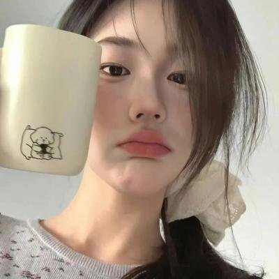 隐秘而伟大封面